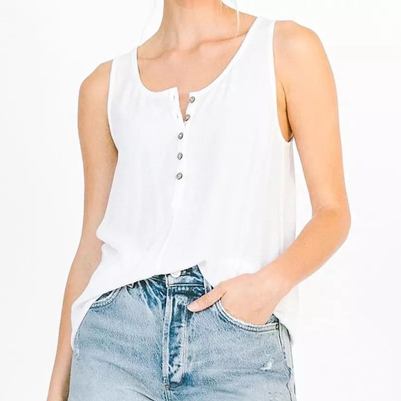 5 Pack Flowy Summer Tank tops! White Crow / Hollister - Picture 13 of 16
